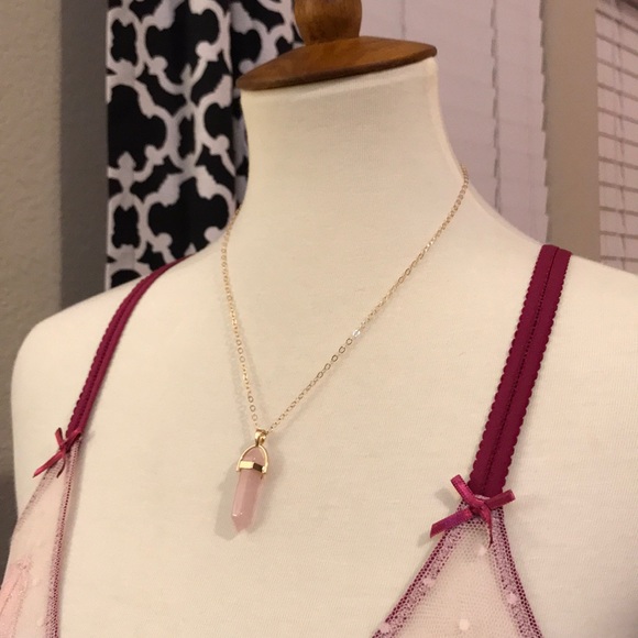 Pink quartz stone necklace - Picture 3 of 4